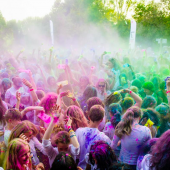 seven-days-off-healthy-healthy-challange-jongeren-feest-cultuur-sporten-ondernemen-kleurrijk