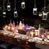 consol solar jar aan tafel