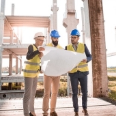 De cruciale rol van projectleiders elektrotechniek en werktuigbouwkunde in innovatieve bouwprojecten