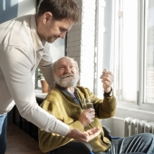 De beste woonoplossingen voor gezinnen met zorgbehoevende ouders