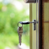 hoe-koop-je-in-deze-oververhitte-woningmarkt-een-duurzaam-huis