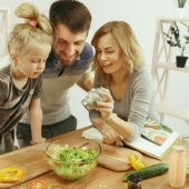 Met het hele gezin een gezonde levensstijl nastreven 5 tips