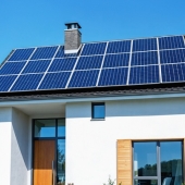 Wat er gebeurt met je zonnepanelen wanneer je je woning verduurzaamt