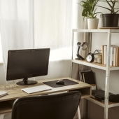 Bewust werken met refurbished kantoormeubelen voor jouw thuiskantoor